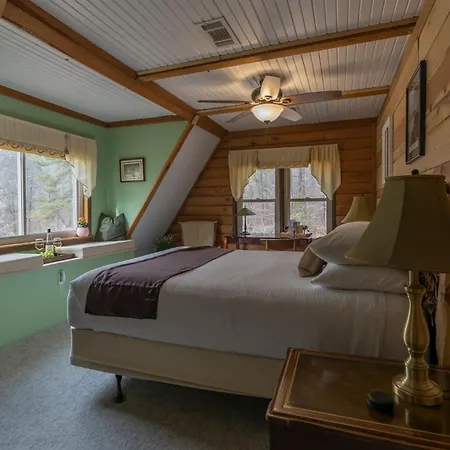Tiffany'S Bed And Breakfast-3